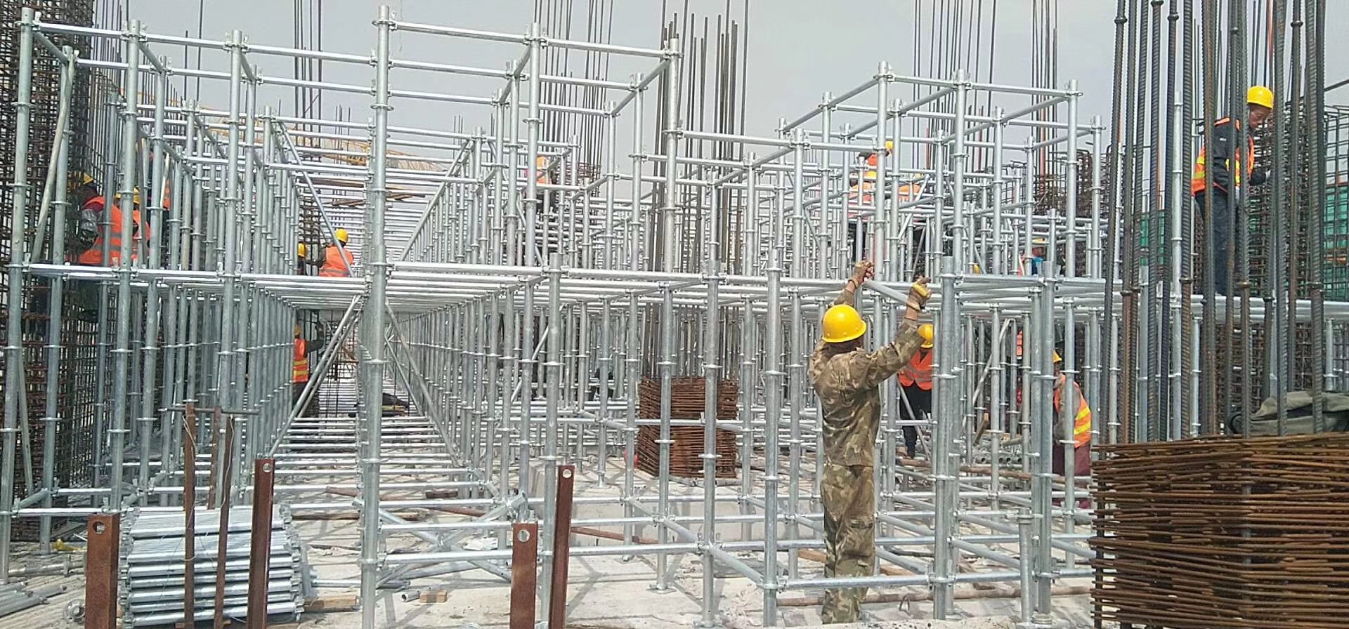 北京地區(qū)租賃48系列盤扣腳手架安全規(guī)則，及搭拆計(jì)劃要求？(圖1)